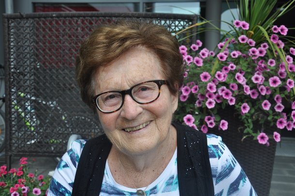 Bewohner wie Erika Loy freuen sich schon auf den Besuch von Ehrenamtlichen Mitarbeiterinnen und Mitarbeitern. 